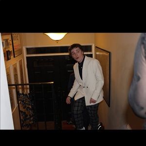 Meet your Posher, Ooska